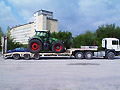 Tiefladertransporte - MSV Baumaschinen Hameln GmbH - Galerie - Mietgeräte